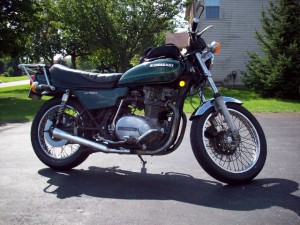 20090912a-750sidecoverBeforeFull '78 KZ750 With Stock Sidecovers